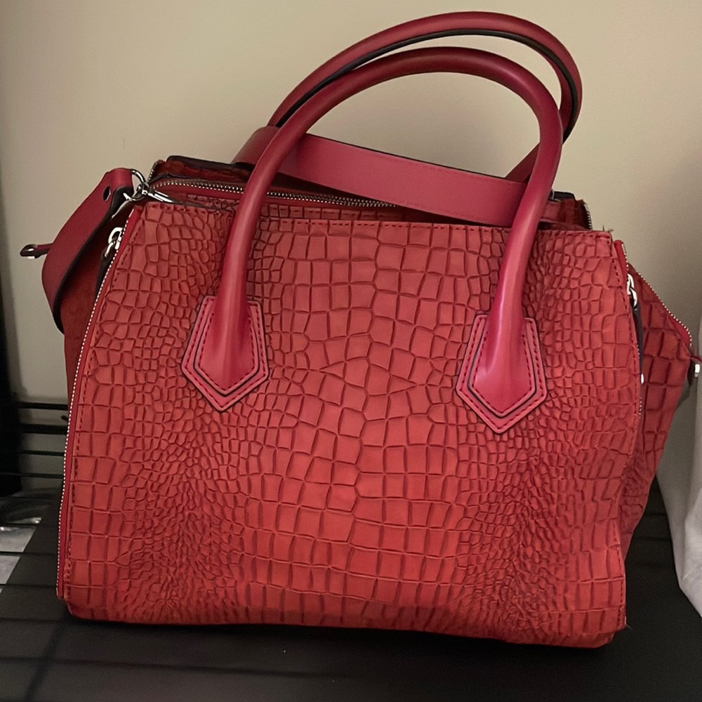 Preown Rebecca Minkoff bag